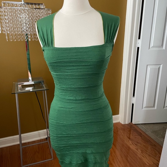 Max Studio Green Dress - Picture 4 of 7